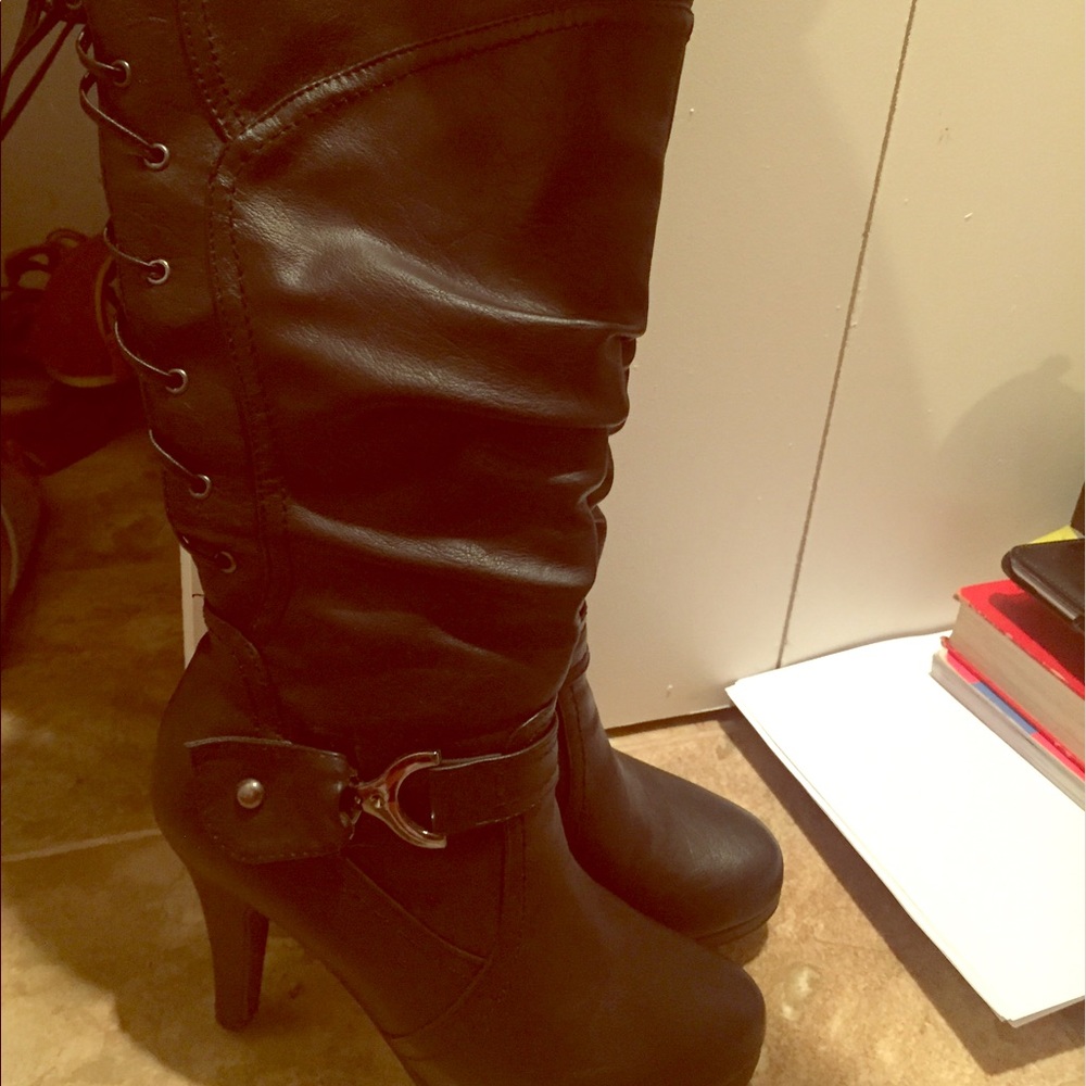 Leather heel boots