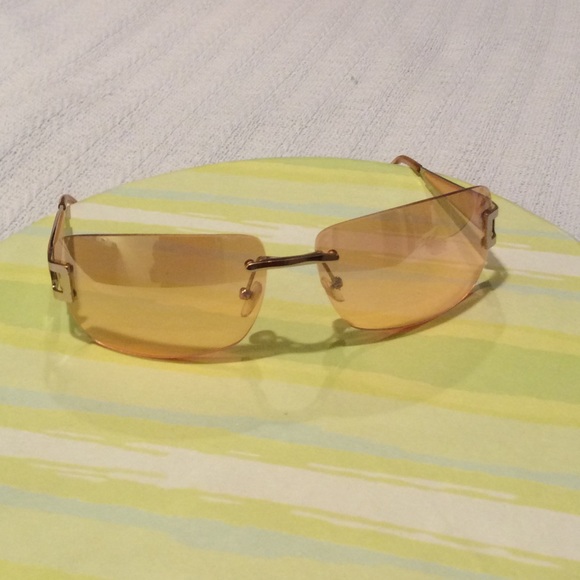 Stylish glasses - Picture 3 of 5