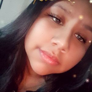 Meet your Posher, Lizet