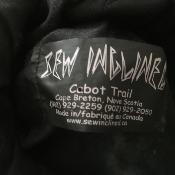 Hand made sou-wester made of Tapestry - Picture 4 of 4