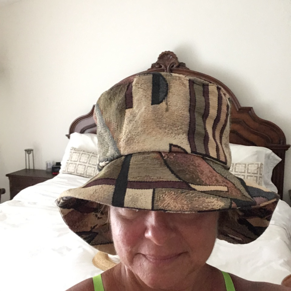 Hand made sou-wester made of Tapestry - Picture 2 of 4