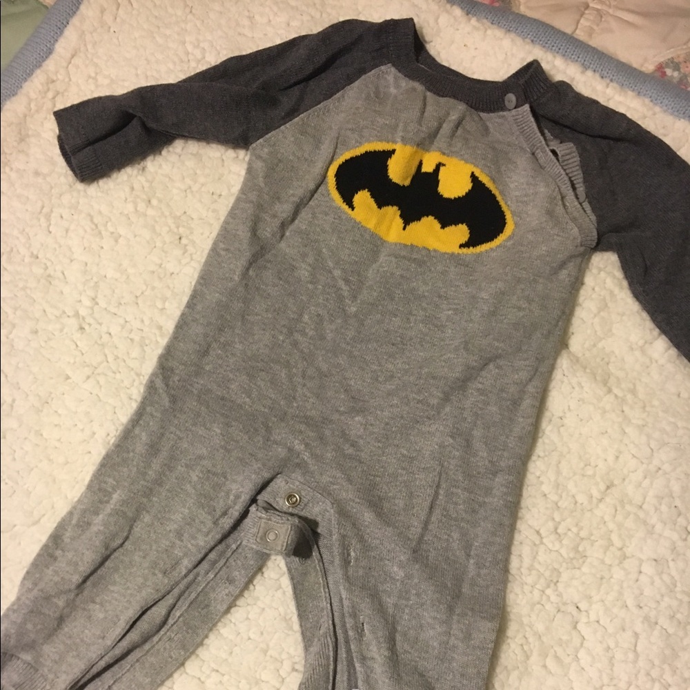 Baby gap onesie