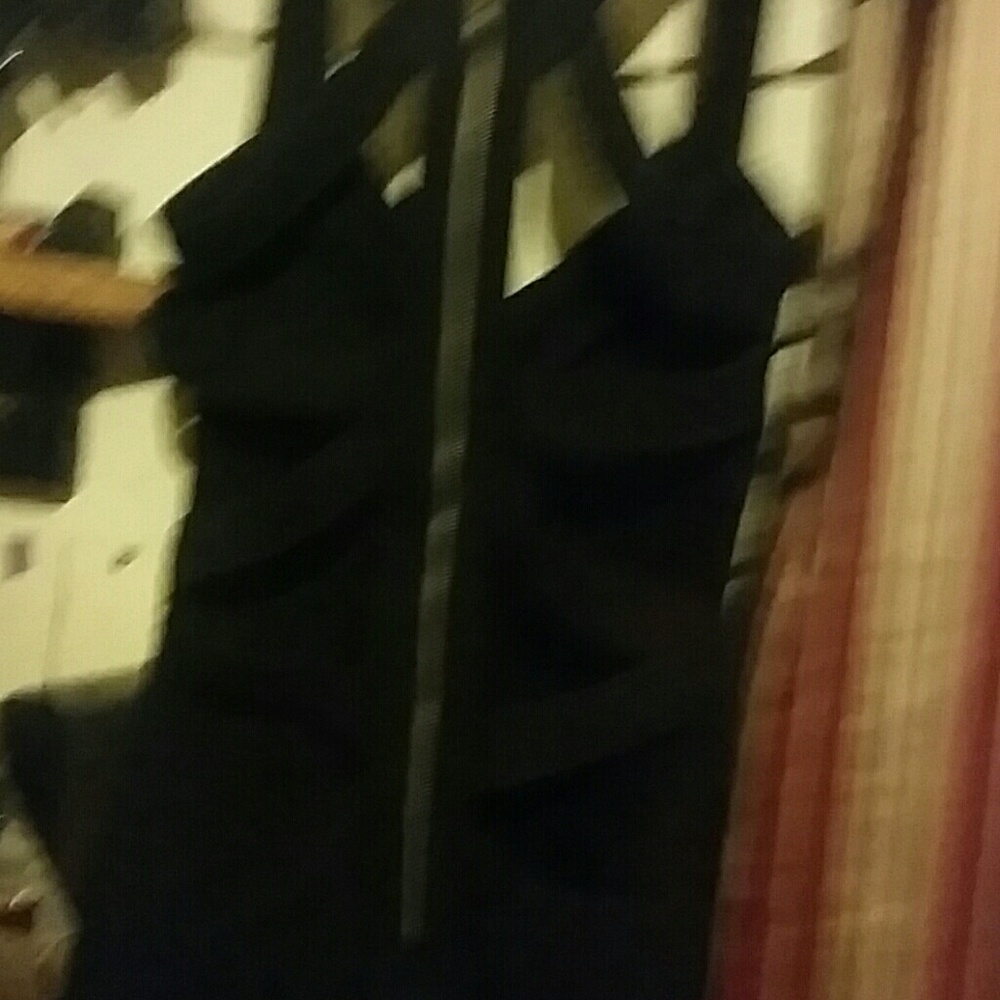 Dress - Picture 4 of 4