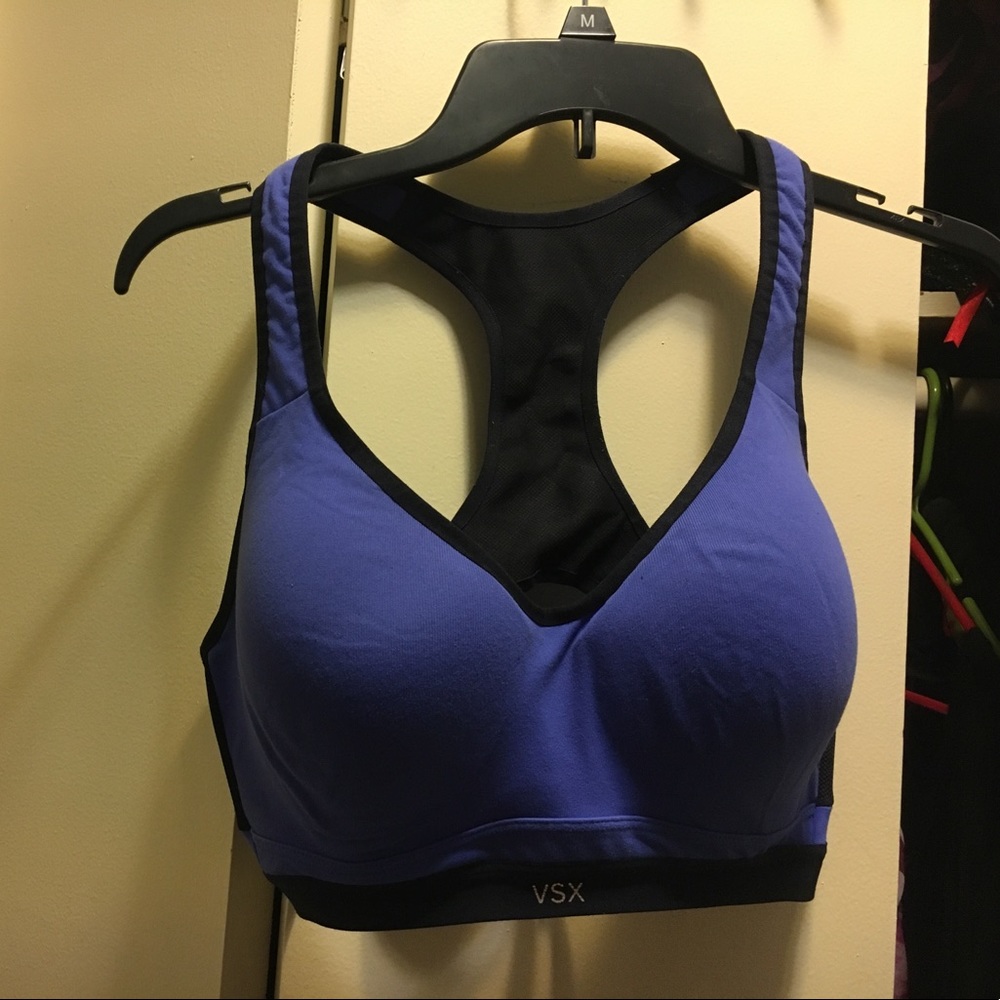 34dd VS sports bra