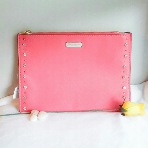 New York & Company Handbags - NWT New York & Company Coral Pouch