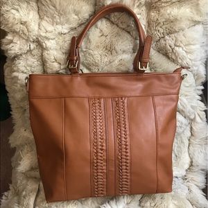 NWOT - Tan faux leather purse