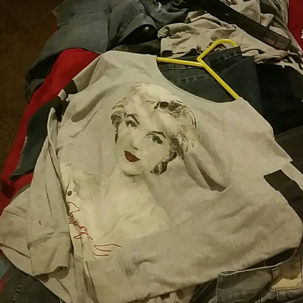 Shirt - Picture 3 of 3
