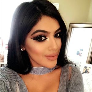 Meet your Posher, Karina