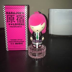 Harajuku Lovers by Gwen Stefani Perfume