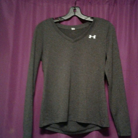 under armour long sleeve - Picture 3 of 4