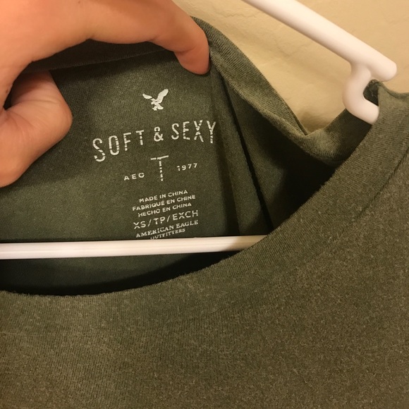 army green basic tee - Picture 3 of 5