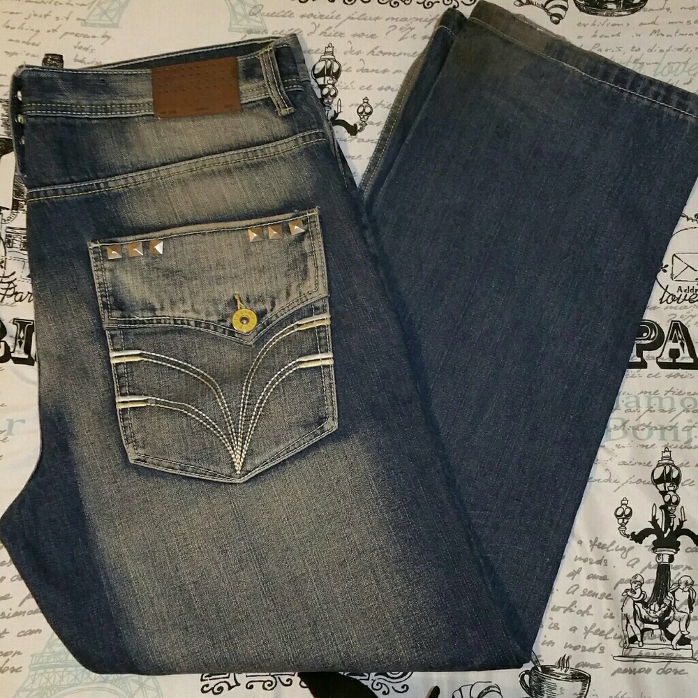 SOLD: Men's Jeans 38 X 32 - Z Denim