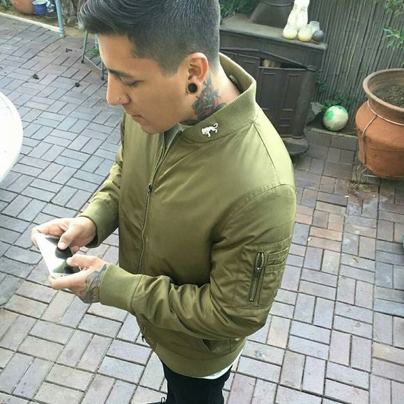 Meet your Posher, Ivan - Picture 1 of 1