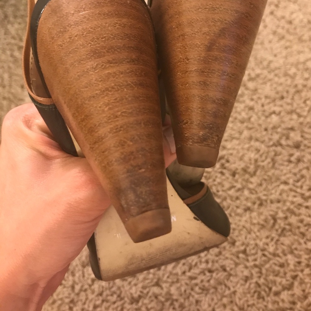 Heels - Picture 7 of 7