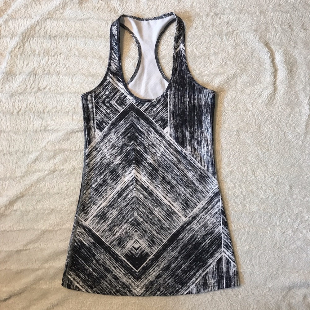 Lululemon Cool Racerback size 4