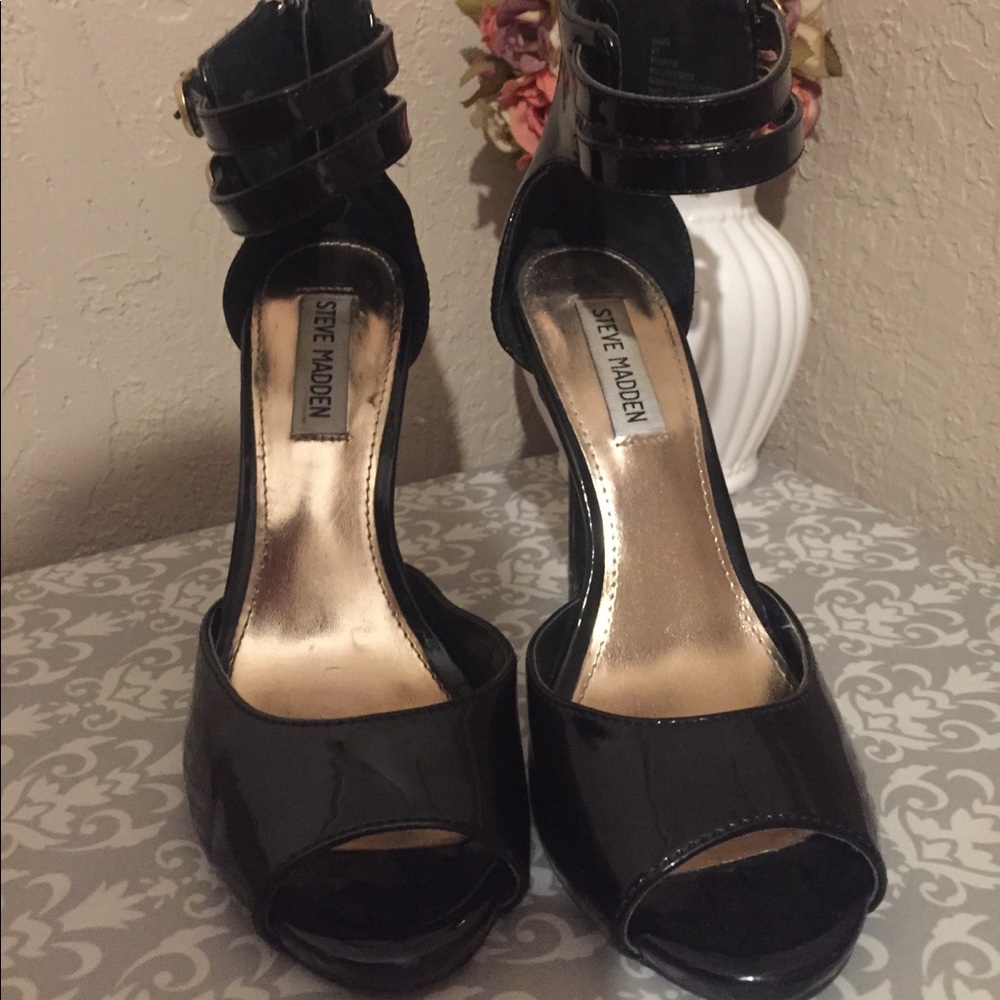 STEVE MADDEN Ankle Strap Shoes - Picture 4 of 4