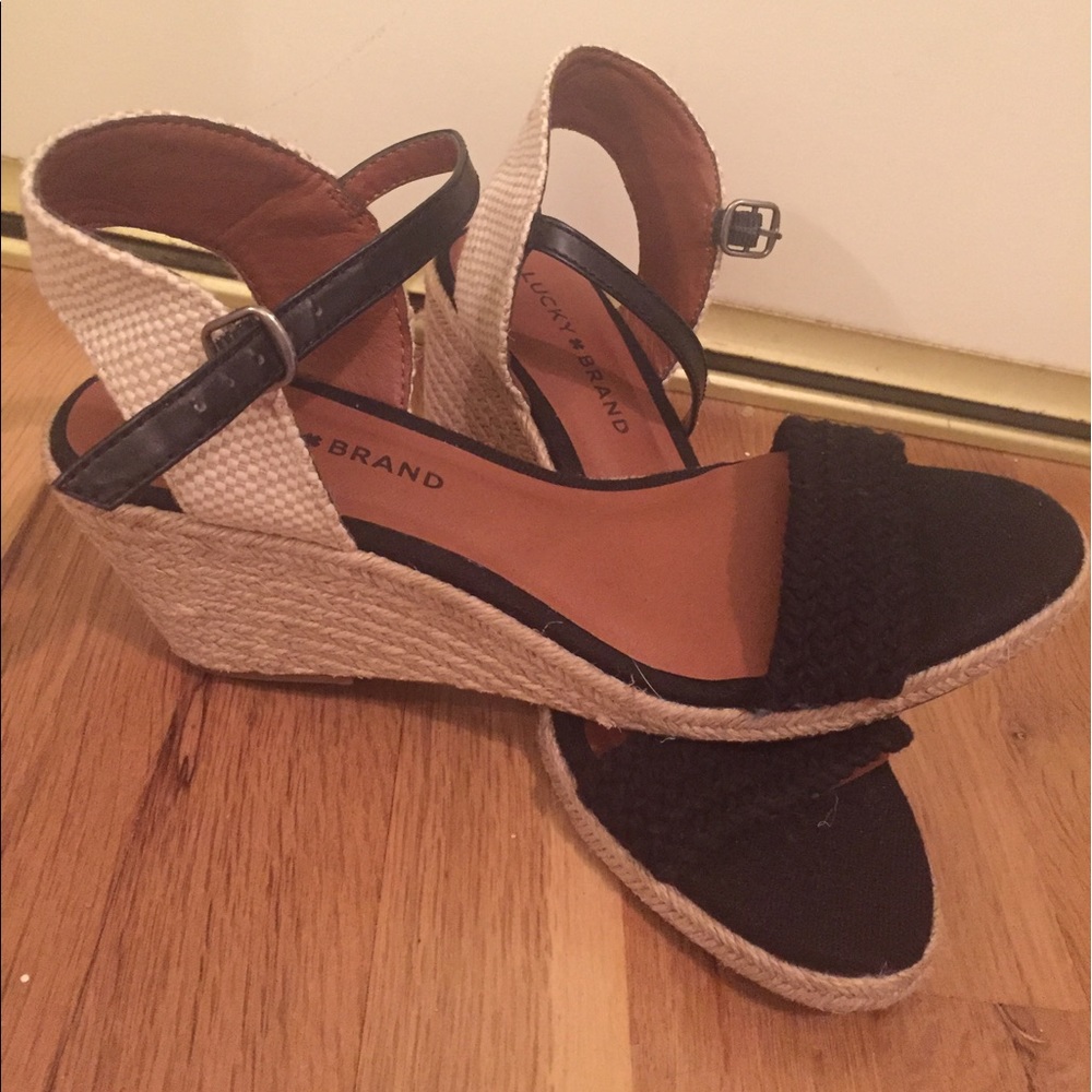 Lucky brand sandals