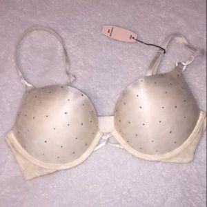 Brand new Victoria secret bombshell