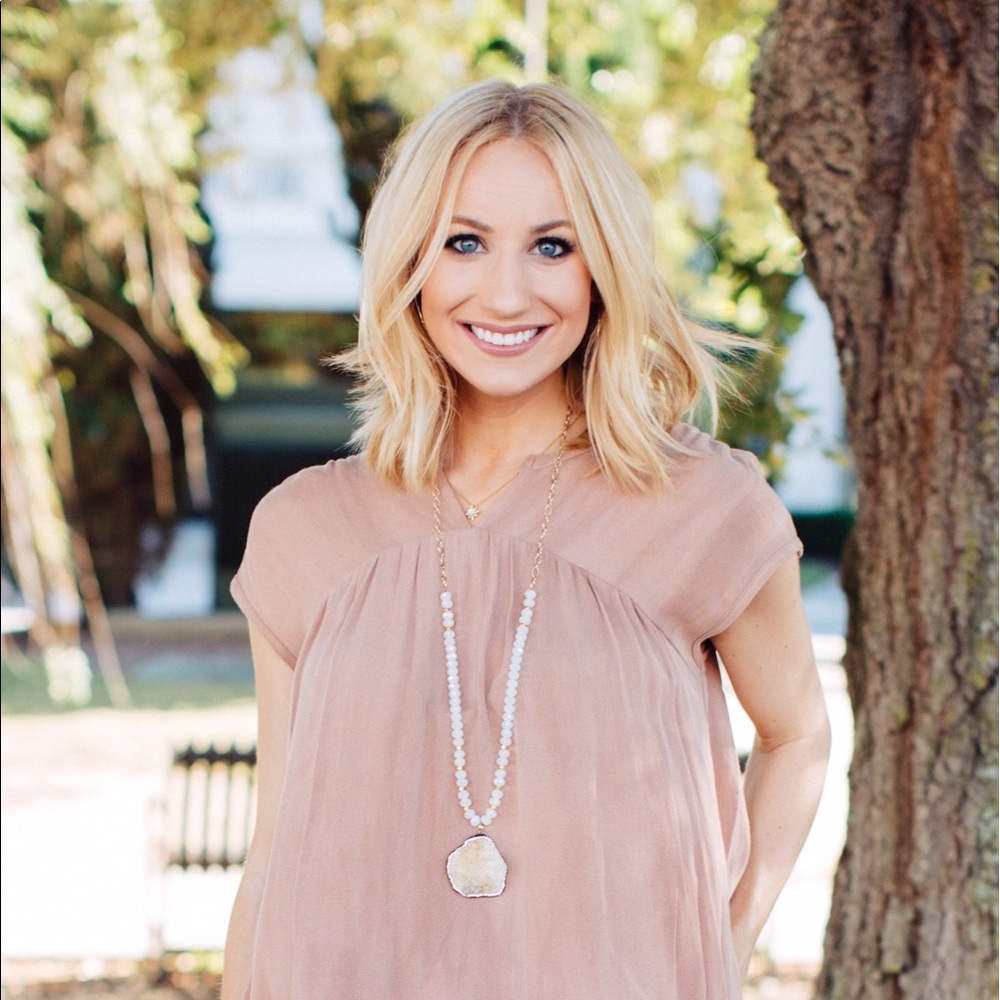 Meet your Posher, Lindsey