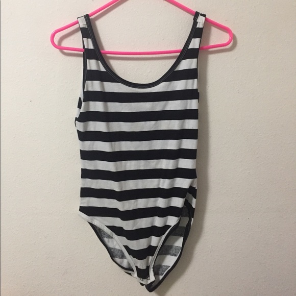 Body suite - Picture 1 of 2