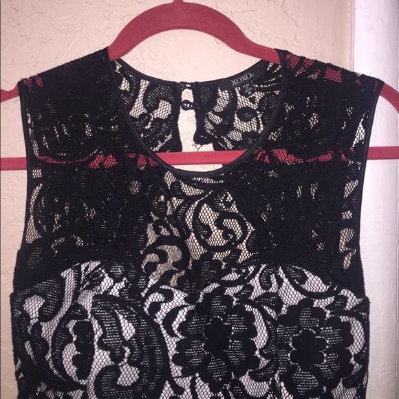 Lace Top - Picture 3 of 6