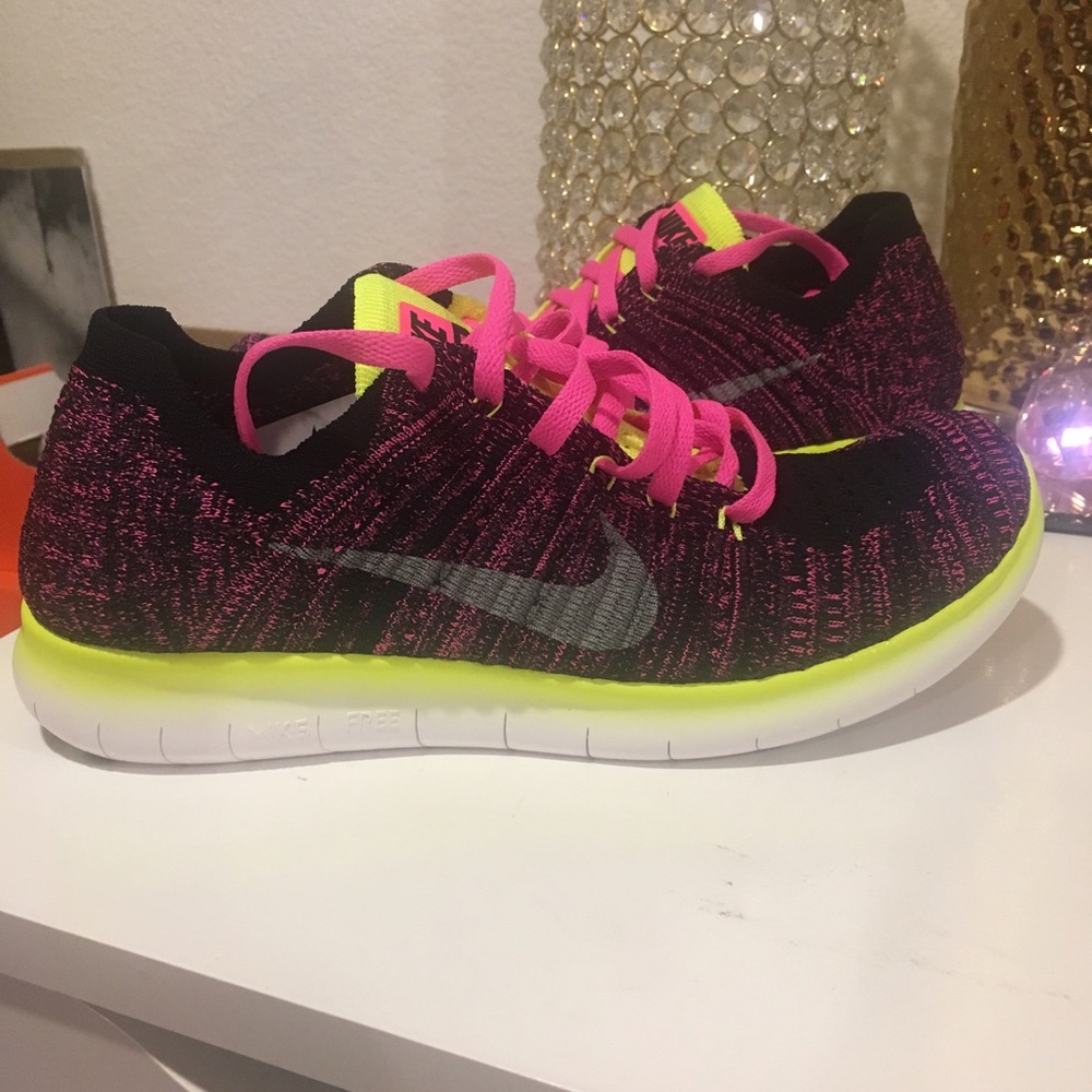 Nike Free Flyknit