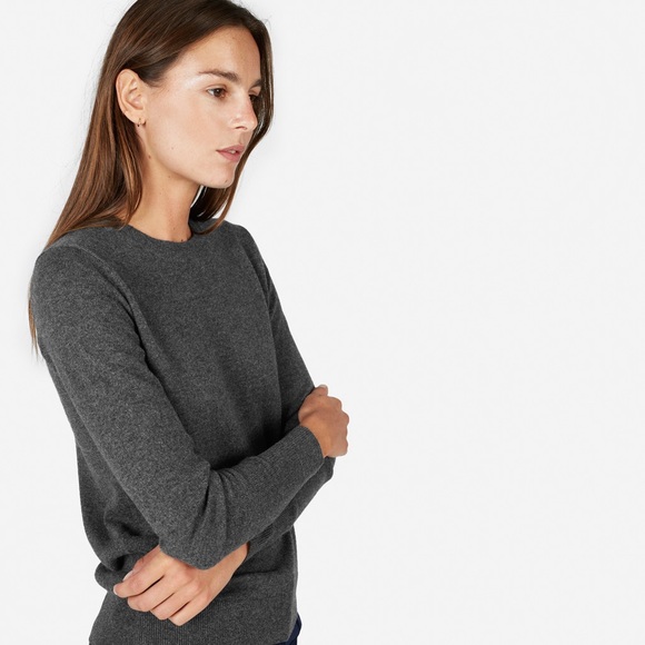 ISO Everlane Cashmere Crew - Picture 2 of 2
