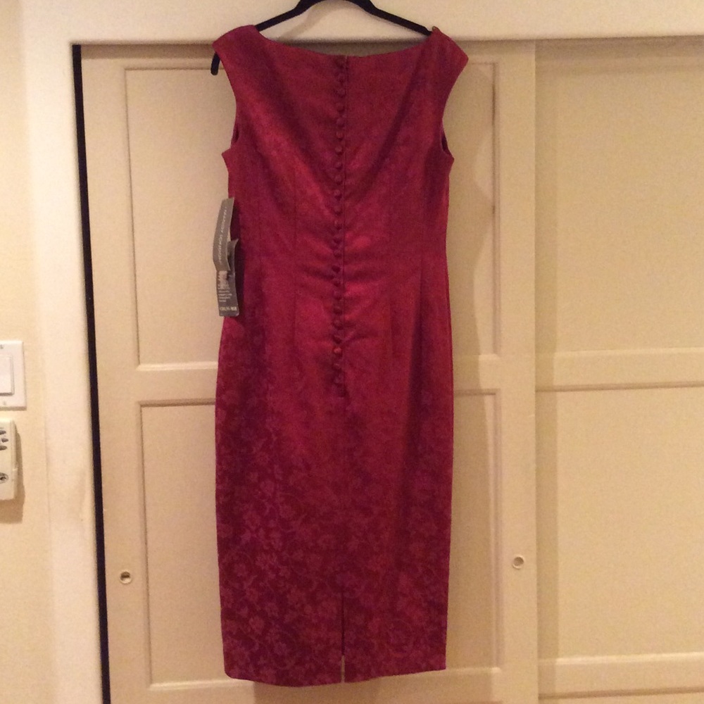 Dress - Picture 5 of 8