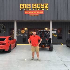 Meet your Posher, Lee