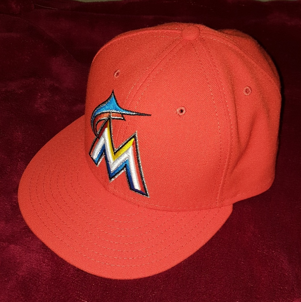 Miami Marlins New Era Fitted Hat 7 3/4