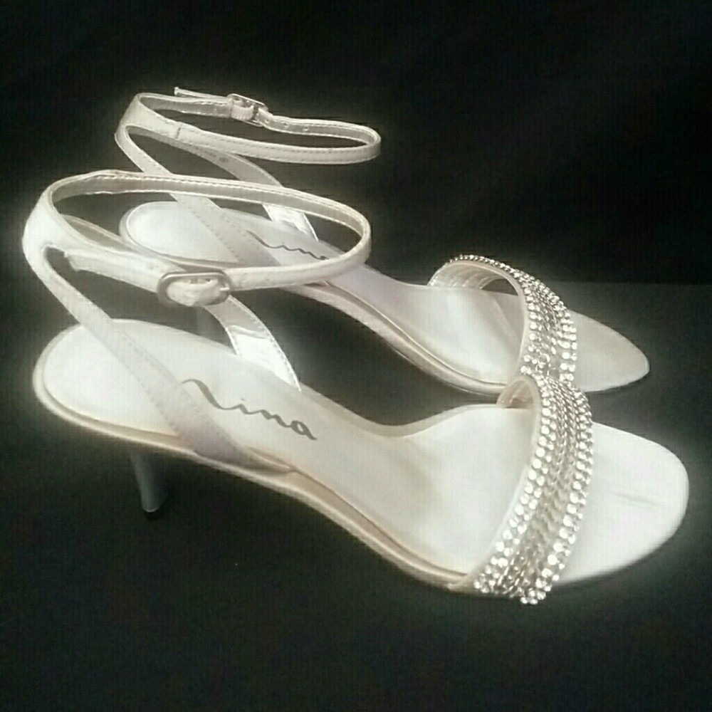 🌹$3 off🌹Nina - Silver Dress Shoe 6