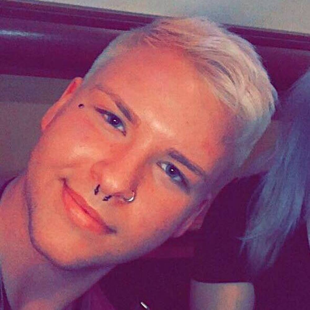 Meet your Posher, Drew