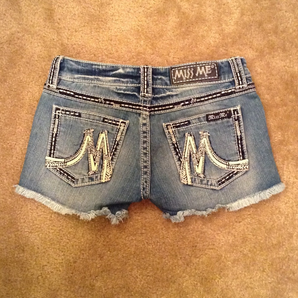 Miss Me Shorts