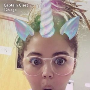 Meet your Posher, Celeste