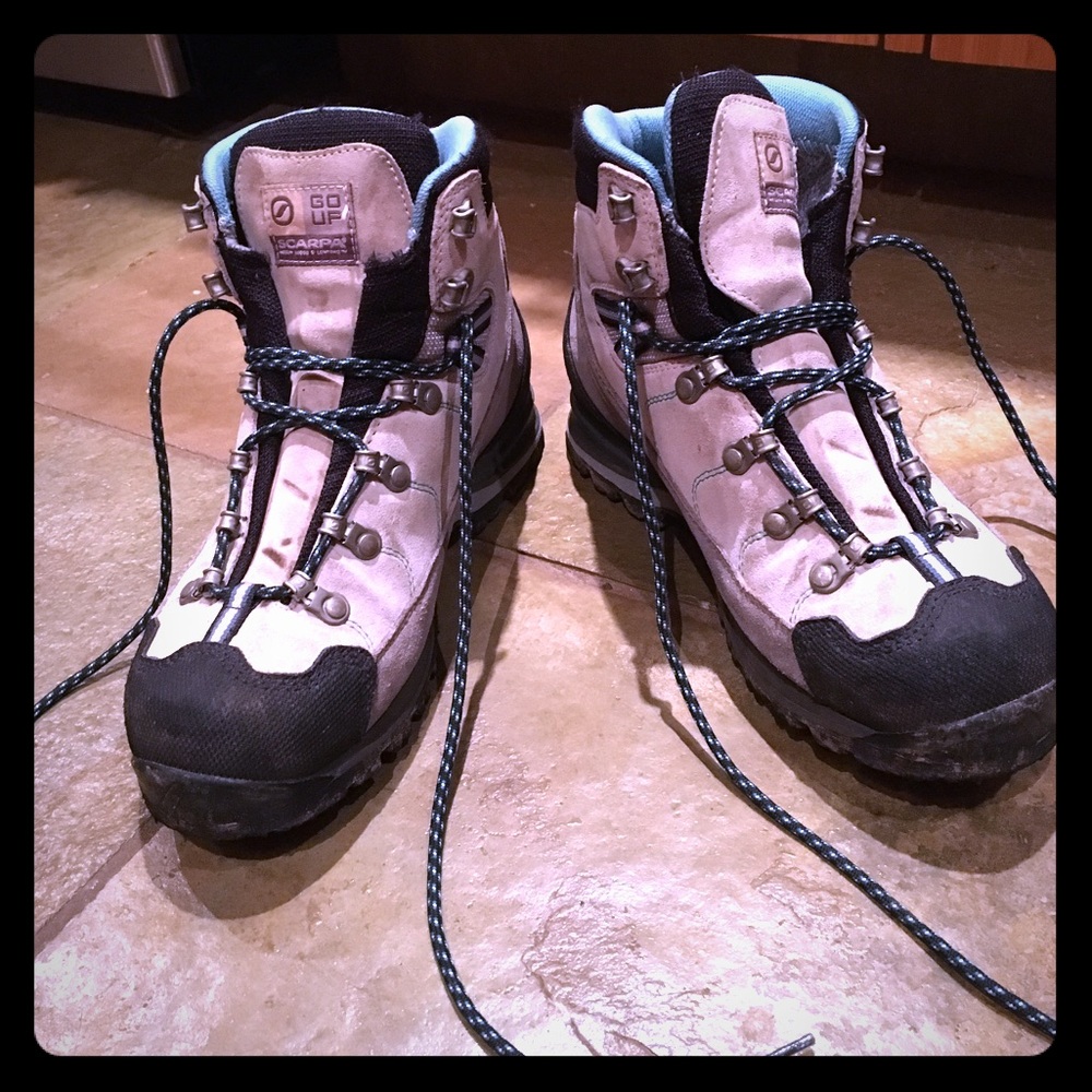 Women's scarpa mistral GTX hiking boots- size 7