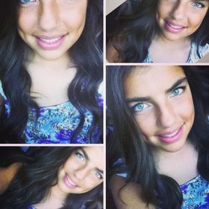 Meet your Posher, Alexis