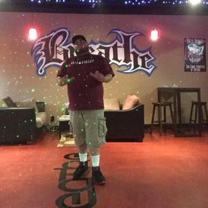 Meet your Posher, Juan