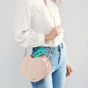 🆕 Peach Purse - NWOT