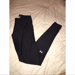 Black Under Armour leggings size SM