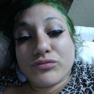 Meet your Posher, Regina