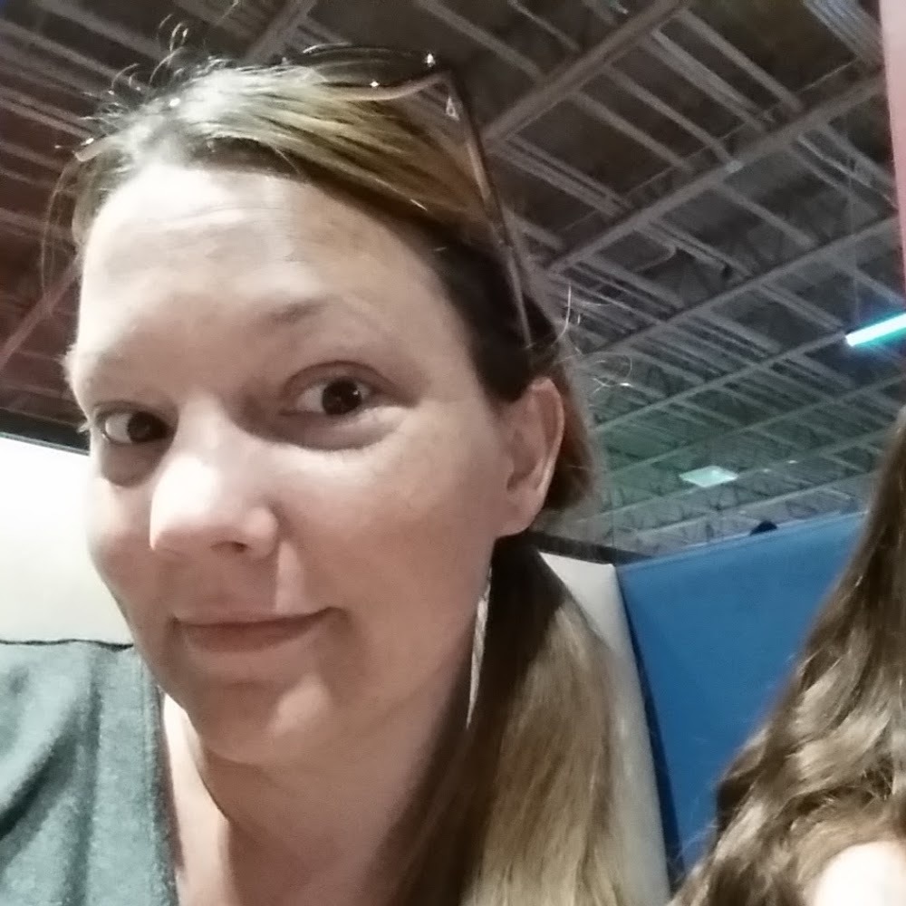 Meet your Posher, Brittney