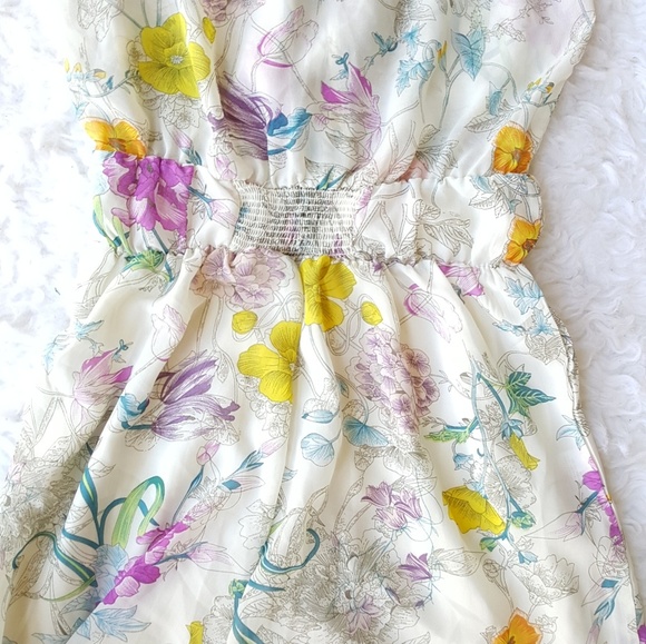 Floral Romper - Picture 3 of 4