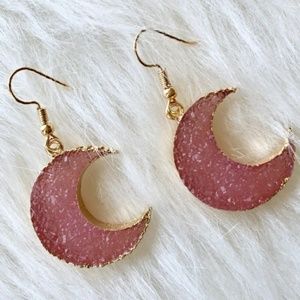 DRUZY CRESCENT 🌜MOON EARRINGS