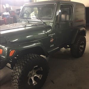 Meet your Posher, Reggie