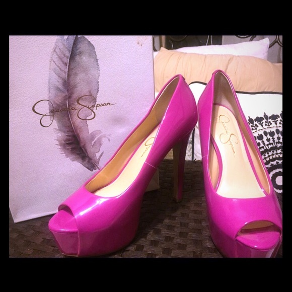 Jessica Simpson size 8 pump - Picture 1 of 1