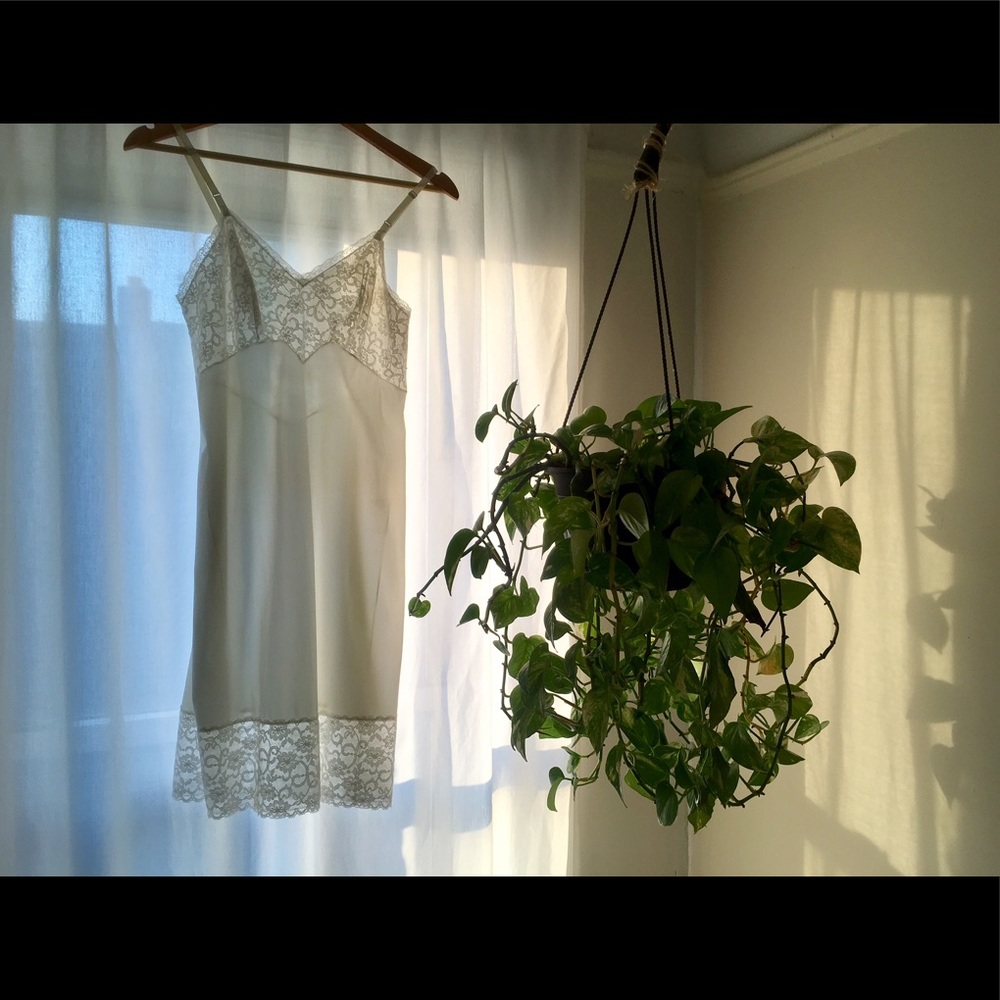 Vintage inspired slip
