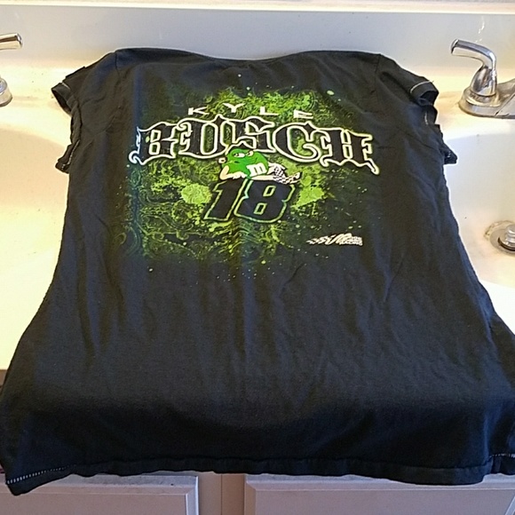 Ladies Kyle Busch tshirt - Picture 2 of 3
