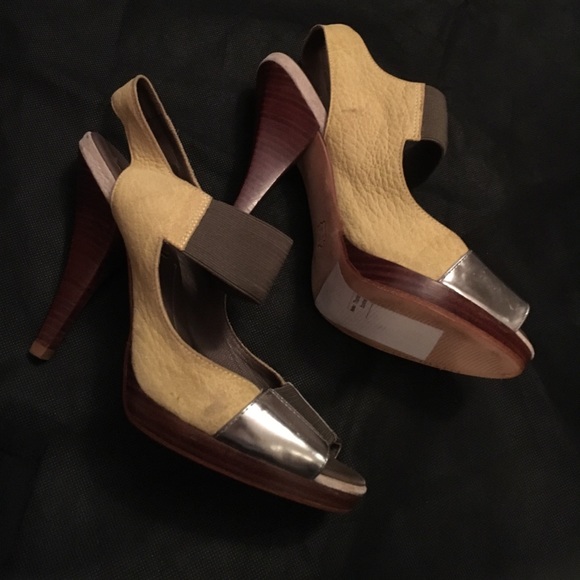 Bcbg maxazria heel sandals - Picture 2 of 4