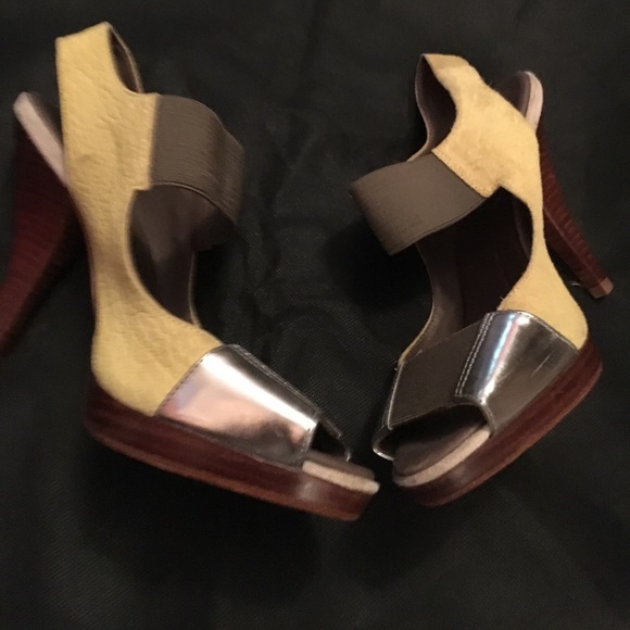 Bcbg maxazria heel sandals - Picture 3 of 4