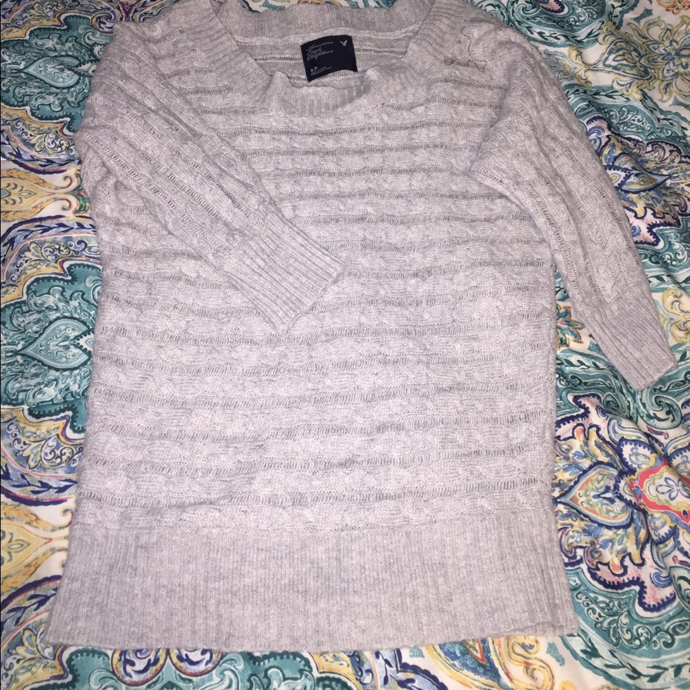 American Eagle Sweater